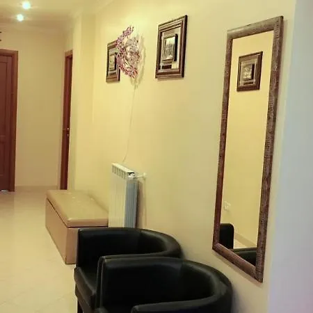 Zhihua Guest house Rome