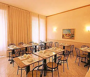 Embassy 3* Roma