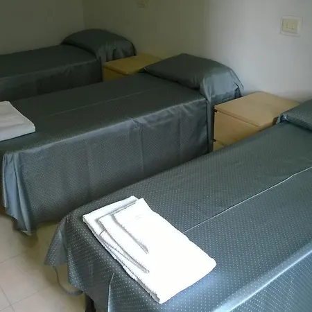 Casa Per Ferie Margherita Diomira Hotel