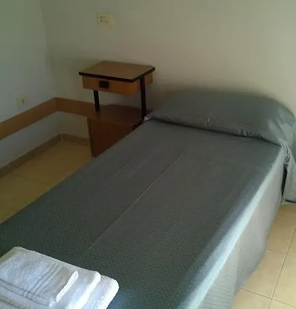 Hotel Casa Per Ferie Margherita Diomira 2*