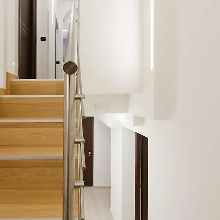 Domus Terenzio 3* Roma