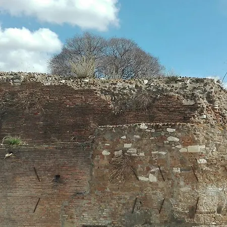 The Building Ρώμη