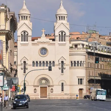 Domus Cavour Bed and breakfast 3*