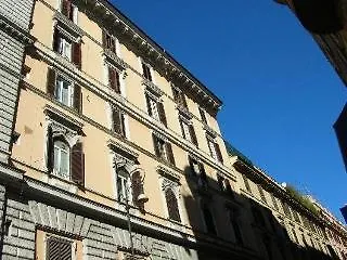 Emanuela Rom