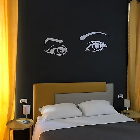 Sensation House Bed & Breakfast 3*