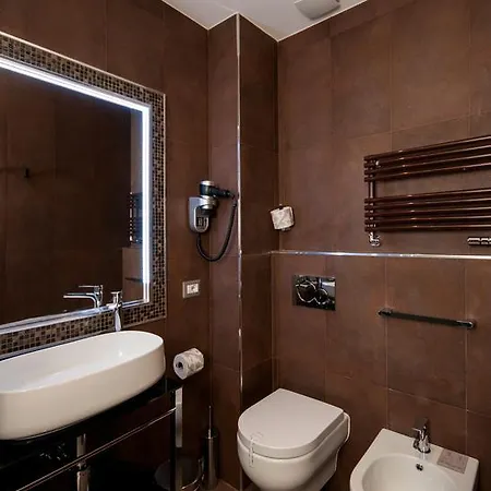 Vatican Relais 3*