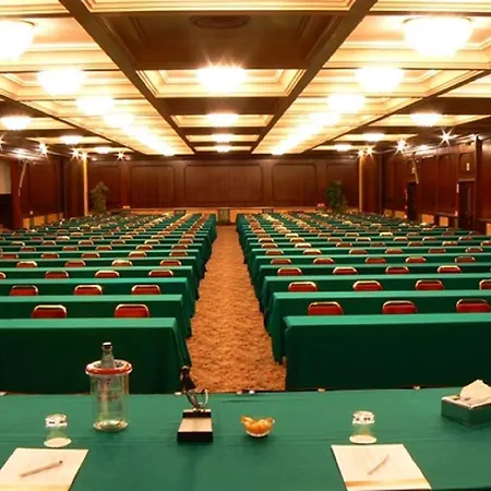Moderno Hotel