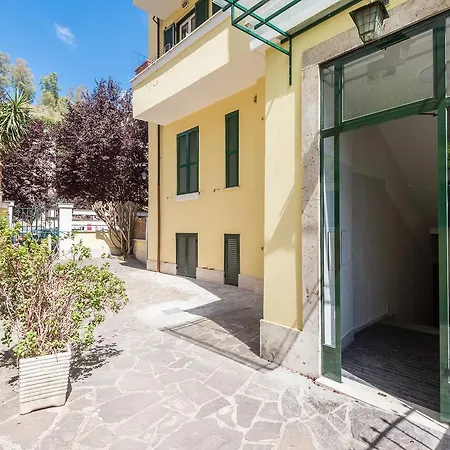 St. Thomas Apartment