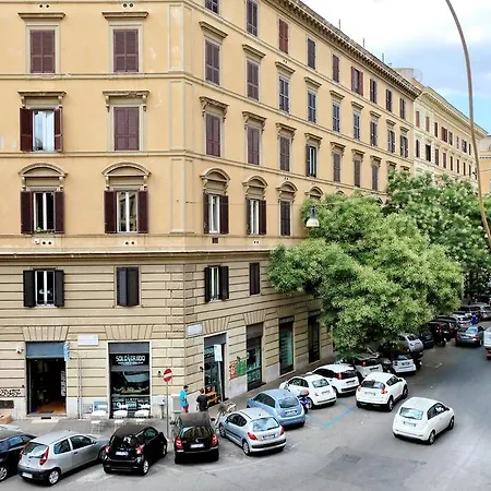 4bnb - Cavour Square Apartment