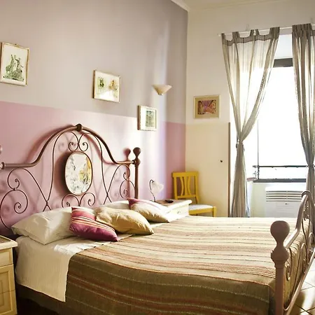 Trastevere Dream House 2*