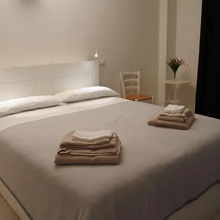 Tiburtina Suites, Guest house Rome