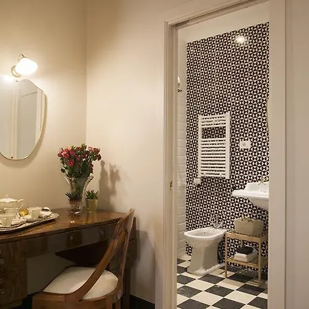 Santa Monica Townhouse Guest house Rome