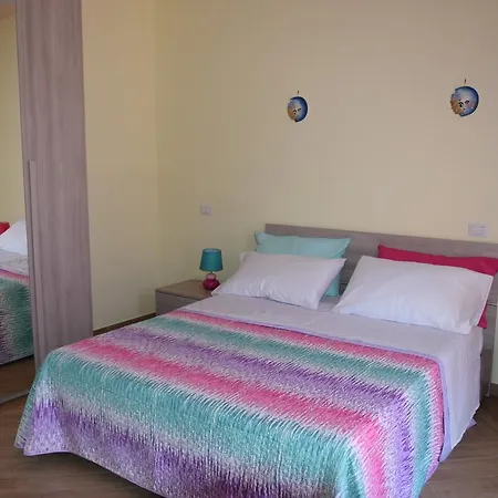 Apartment Holidays House Marconi Rome