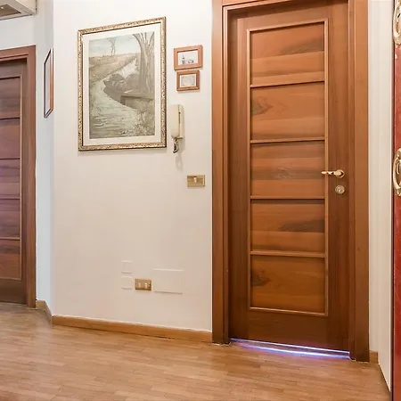 Porta Portese Rome