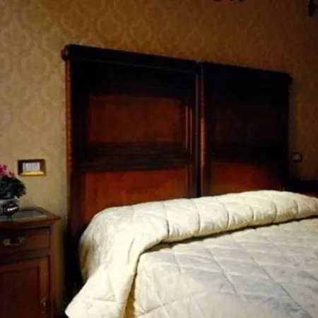 Affreschi Su Luxury Bed & Breakfast Rome