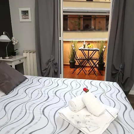 A 2 Passi Dai Musei Luxury Guest house