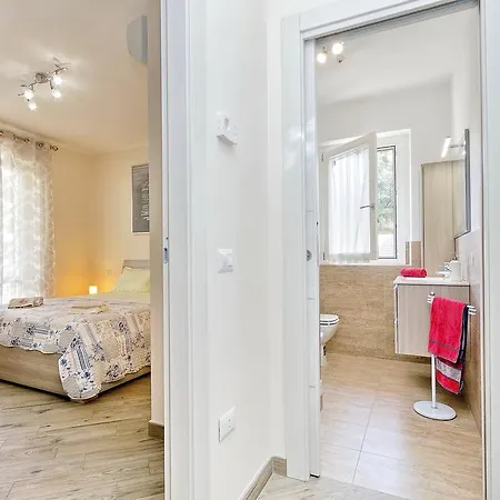 Casal Del Marmo 101 Appartamento Roma