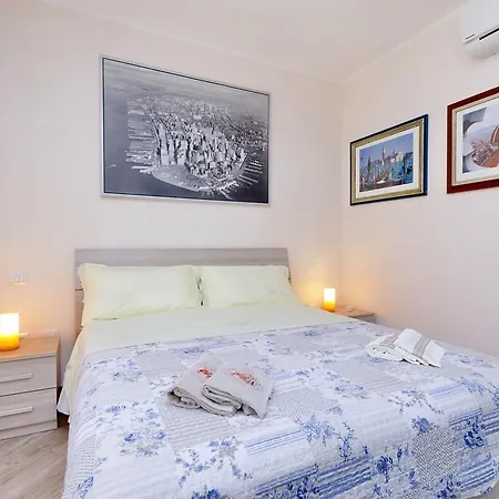 Apartment Casal Del Marmo 101