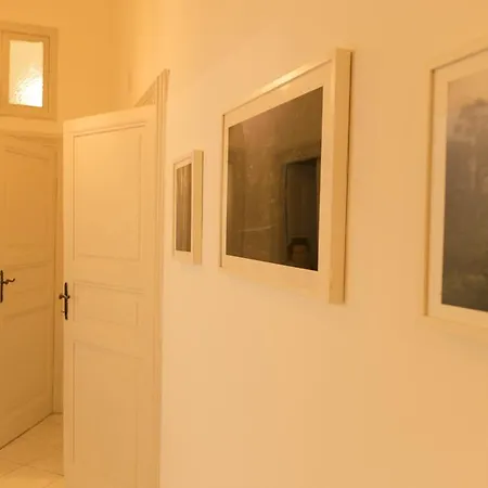 Trastevere Corner Eight Guest house