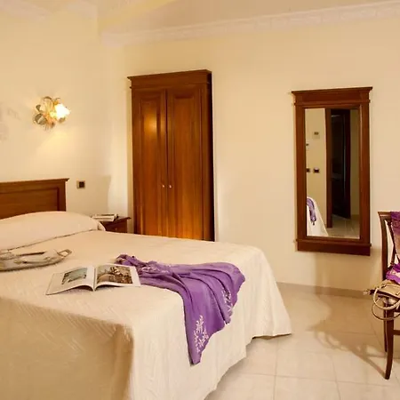De Monti 2* Rome