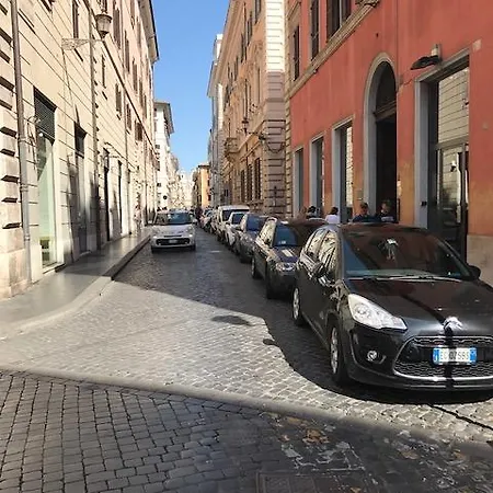 94 Piazza Di Spagna 2* Rome