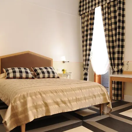 Affittacamere Piazza Di Spagna Prestige 2*
