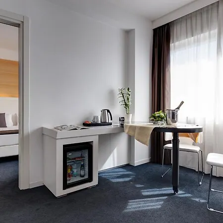Hotel Ih Z3 4*
