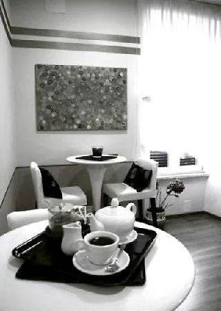 Papavistarelais Rome