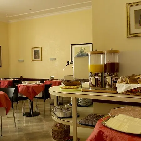 Hotel Esposizione 3*