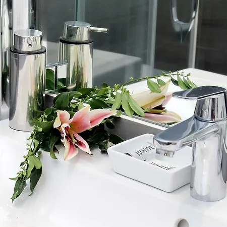 Hub Spagna Guest House