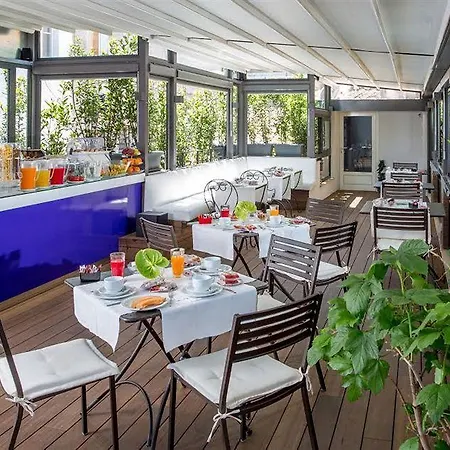 Hotel Del Corso 3*