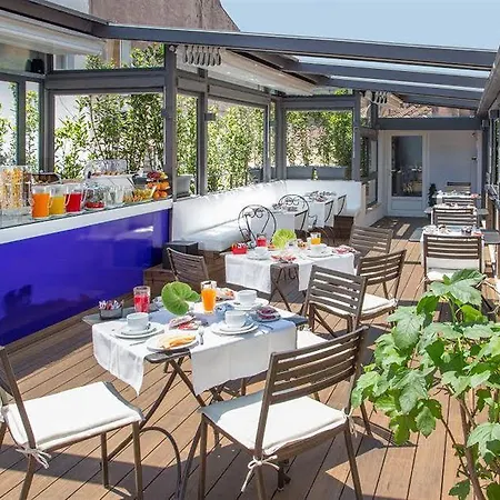 Hotel Del Corso 3*