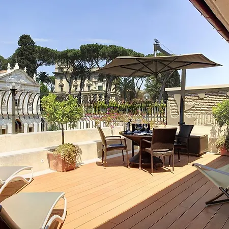 Degli Artisti Hotel 4*