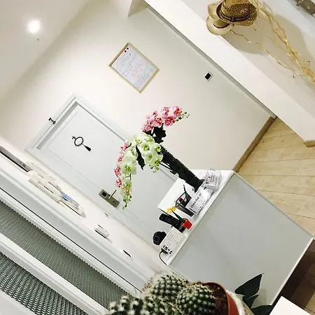 Bed & Breakfast Exa - Just 3*