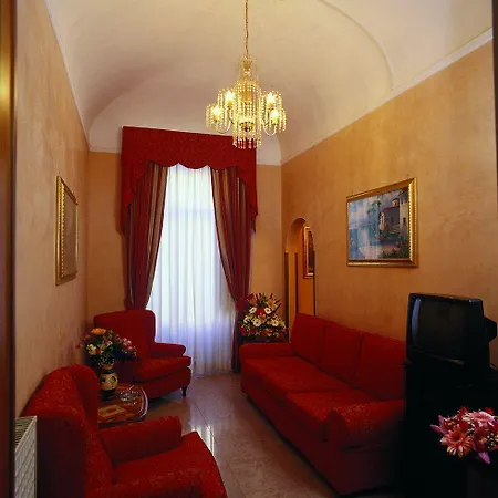 Oriente Hotel 2*