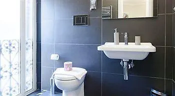 Nearhome Smart Affittacamere 2*