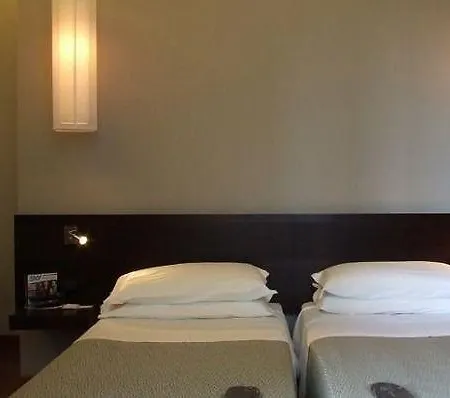 Santa Maura Hotel Rome
