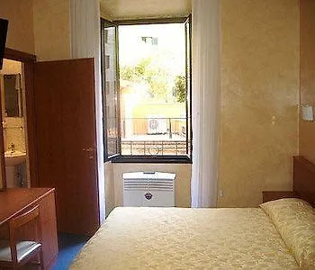 Roi Hotel