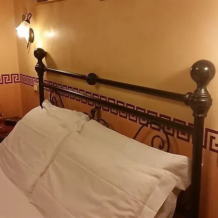 Le Di Via Ottaviano - In Bed & Breakfast Rome