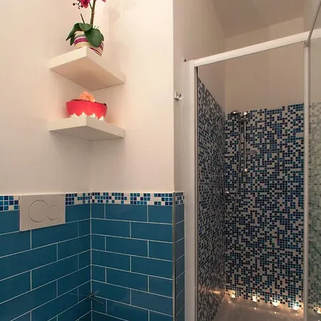 Chroma Italy - Chroma Marconi Guest house Rome