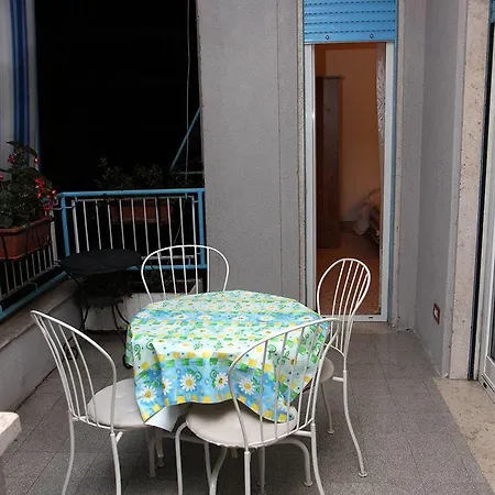 A For Bed & Breakfast 2*
