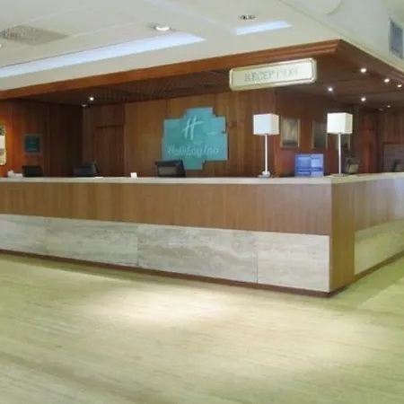 - Eur Parco Dei Medici By Ihg 4* Rome