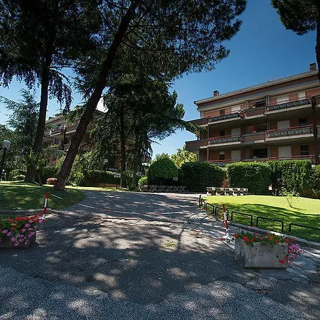 Park Blanc Et Noir Hotel Rom