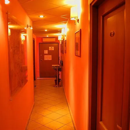 In Vale&hillary Colosseo Bed and breakfast 2*