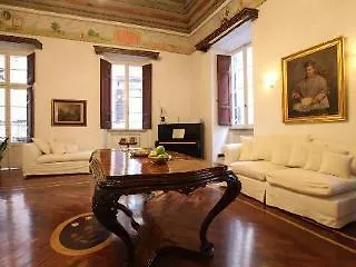 Palazzo Del Duca Piazza Navona Rom