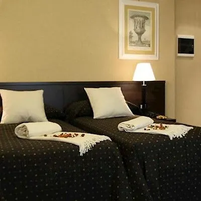 Latinum Hotel