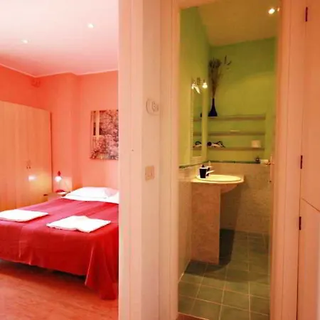 Sixbeds Rome