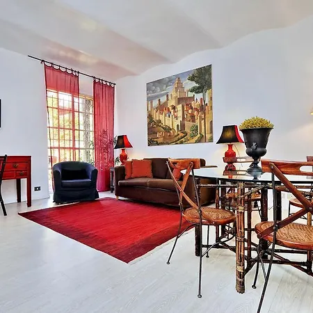 Campo Marzio Studio Apartment | Romeloft Apartment