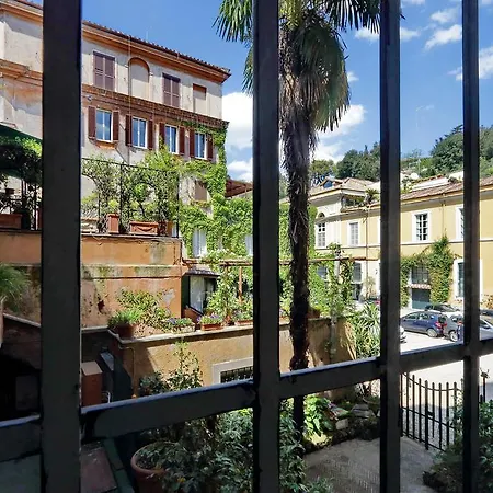 Campo Marzio Studio Apartment | Romeloft