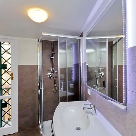 Trevi Vicolo Scanderbeg Apartamento Roma